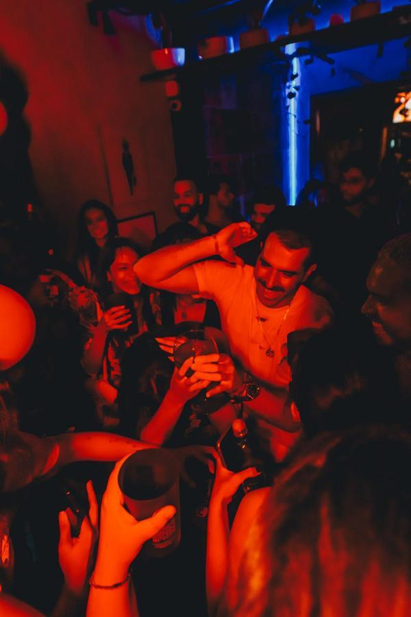 Ovibe Party Hostel Белем Экстерьер фото