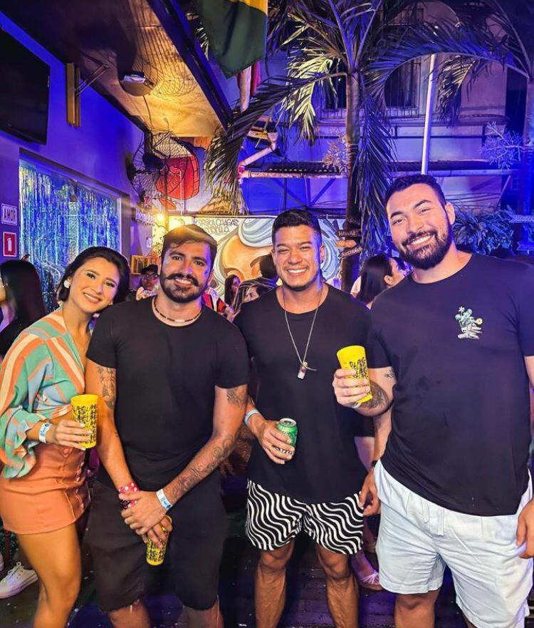 Ovibe Party Hostel Белем Экстерьер фото